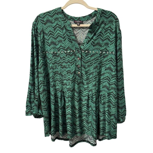 Cocomo Green & Black Chevron Sz 3X Blouse With Studded Detail & Button Accents - Picture 1 of 13